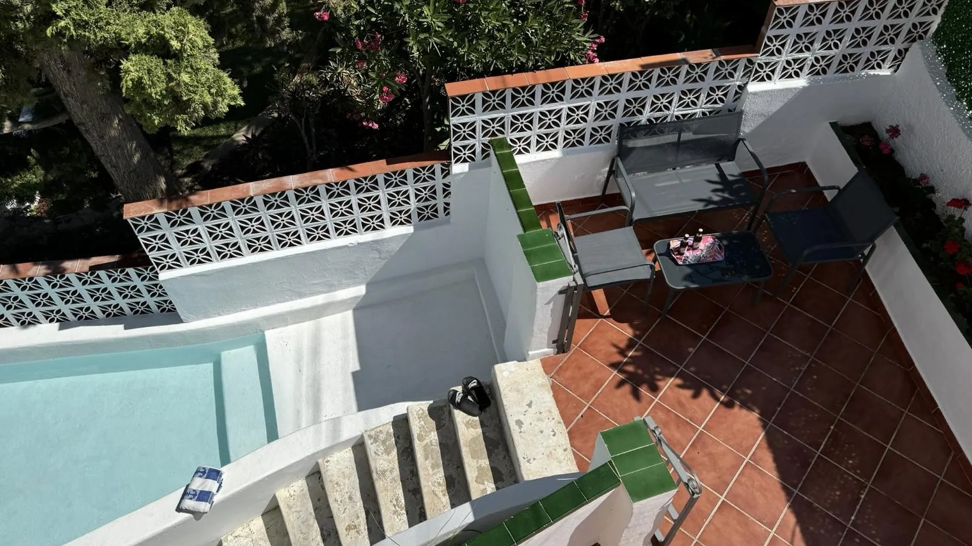Nerja Paradise Rentals - Villa Margot 0*,  إسبانيا