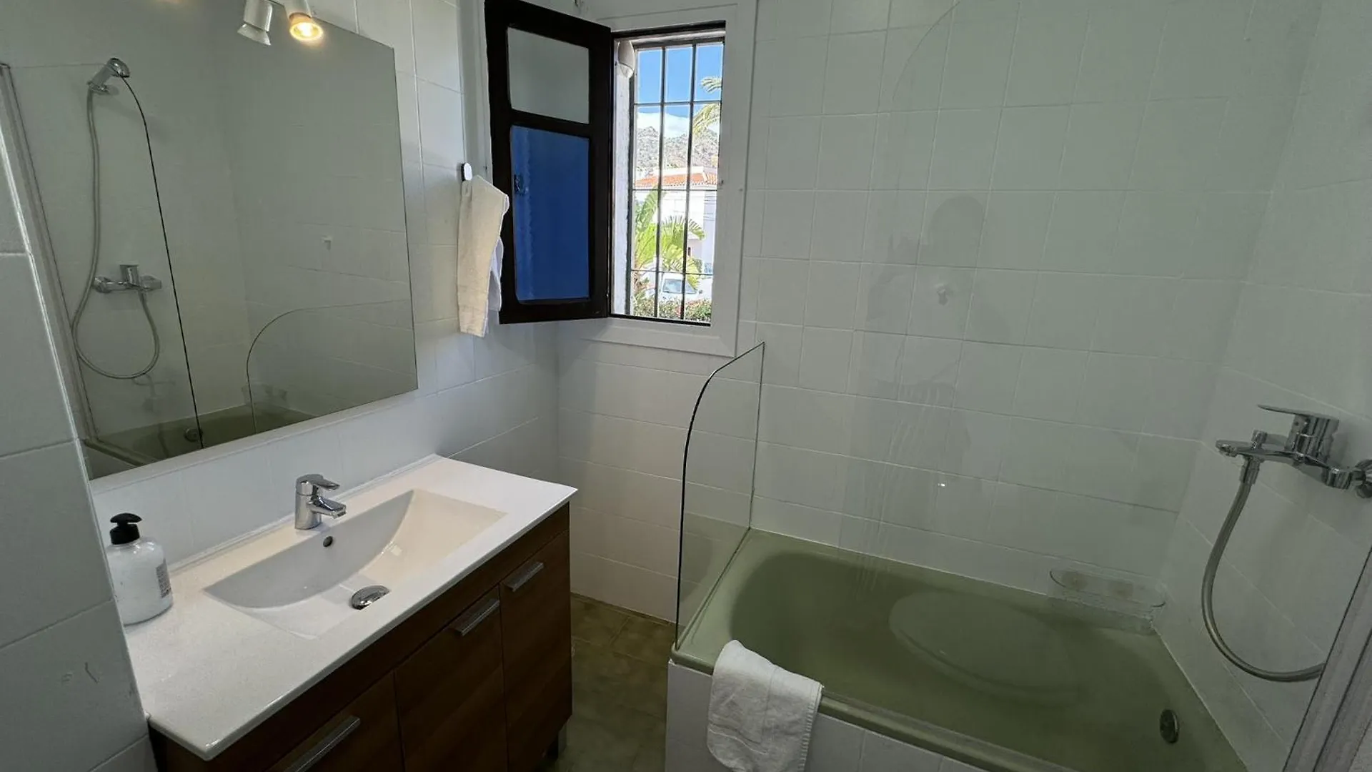 Nerja Paradise Rentals - Villa Margot