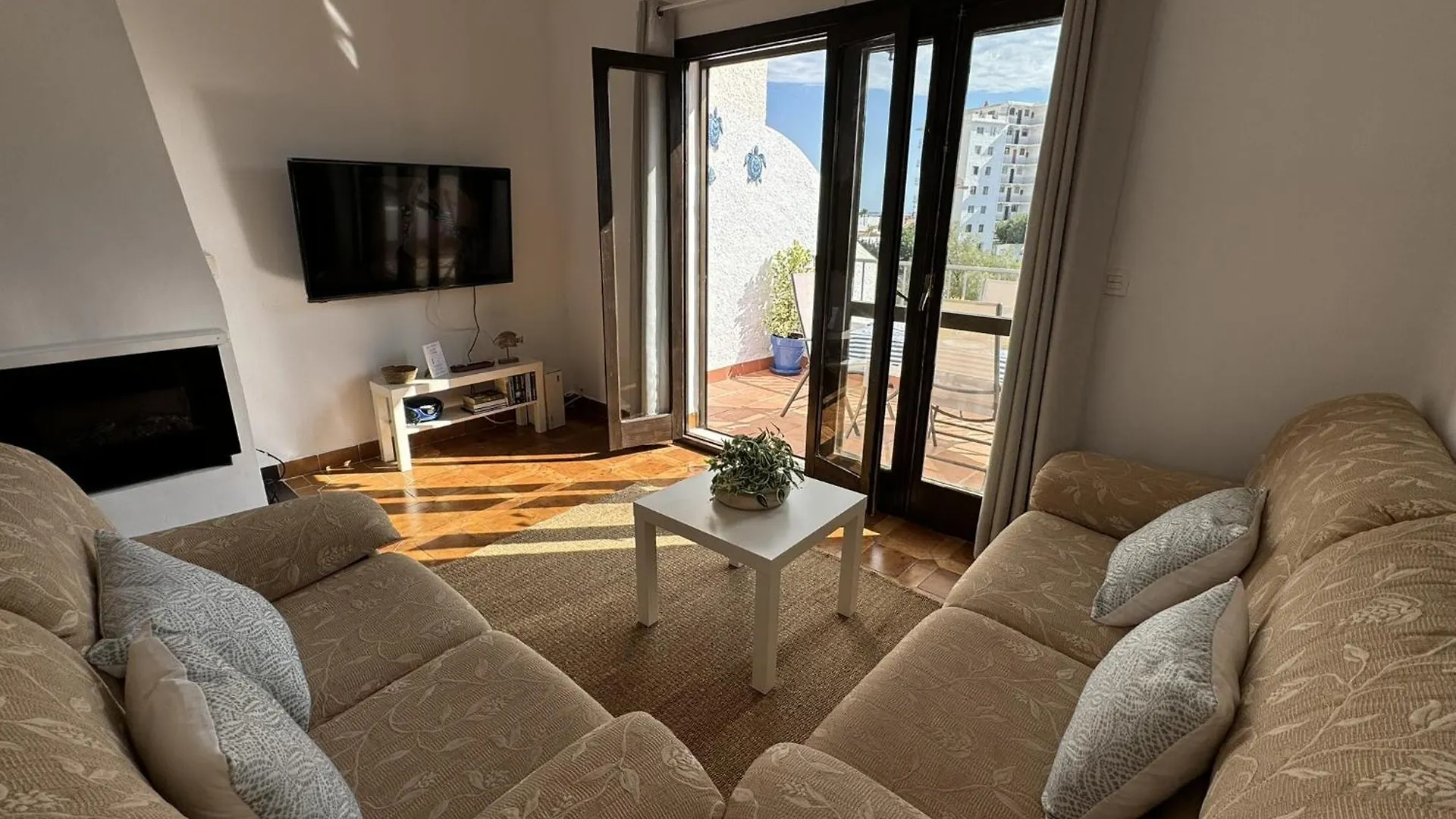 Nerja Paradise Rentals - Villa Margot